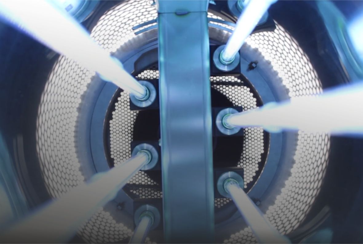 For years UV-C and Ozone has been used to disinfect air, water, and surfaces in the medical and food sectors, as well in the indoor food production of fruits, vegetables, herbs and flowers, in greenhouse horticulture.